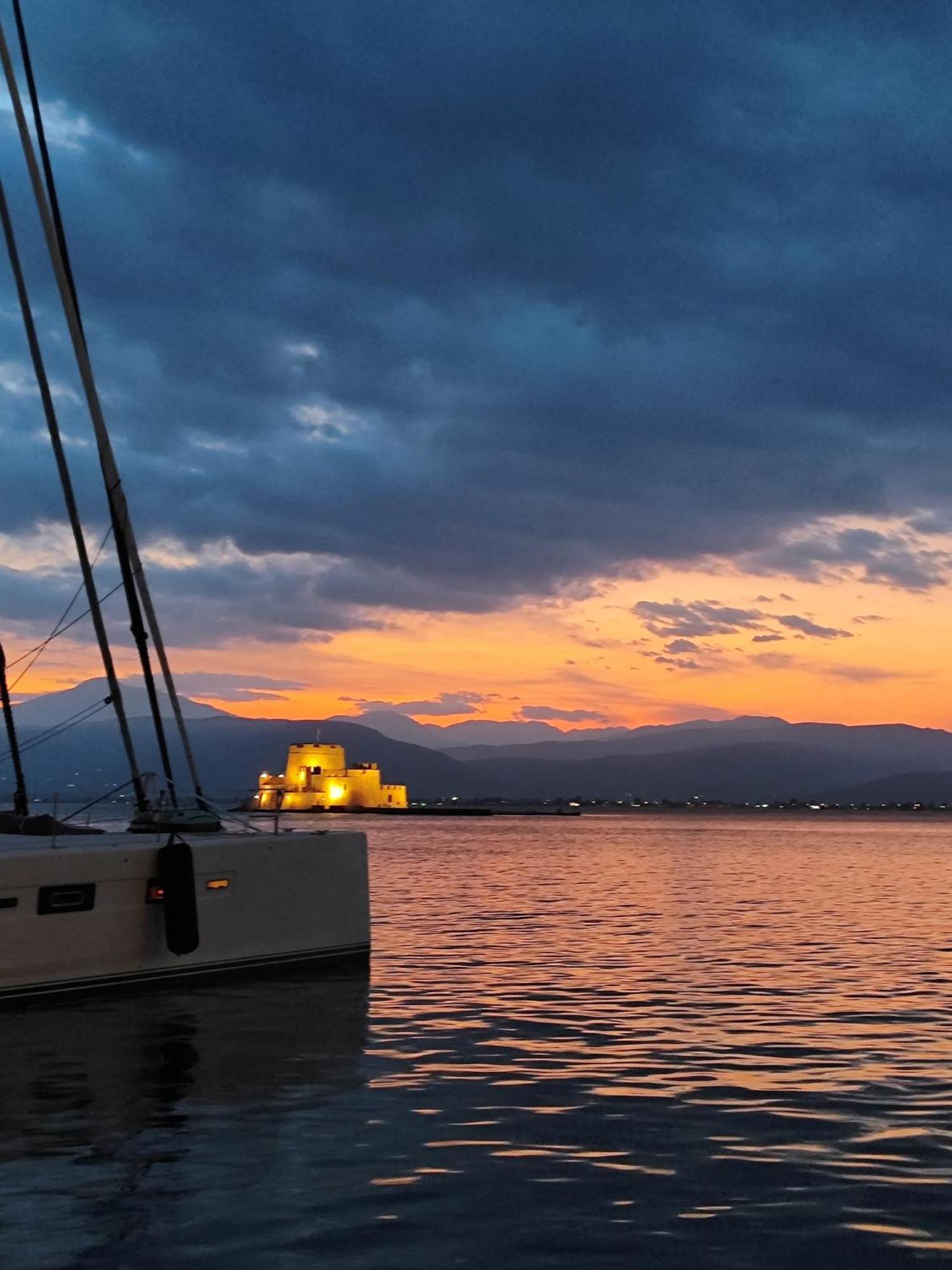 Levantes Superior Suite. Nafplio Exterior photo