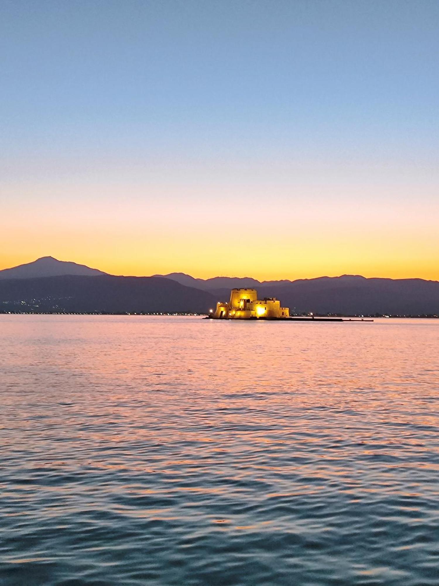 Levantes Superior Suite. Nafplio Exterior photo